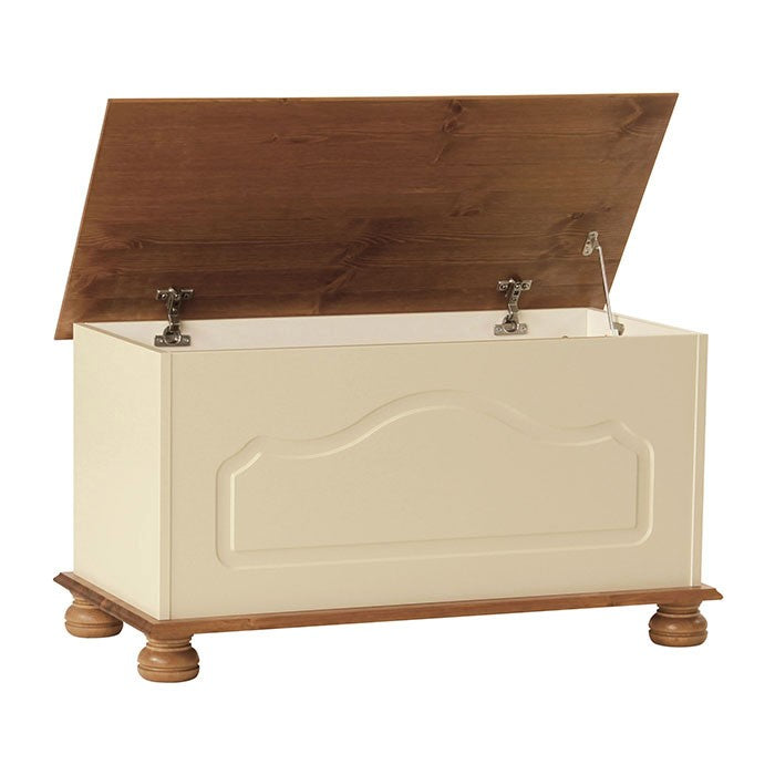 Copenhagen Blanket Box in Cream/Pine