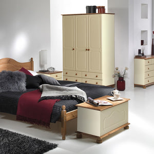 Copenhagen 2 + 3 + 4 Drawer Extra wide chest in Cream/Pine